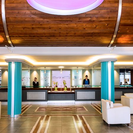Grand Hotel Les Flamants Roses Thalasso & Spa Canet-en-Roussillon Bagian luar foto