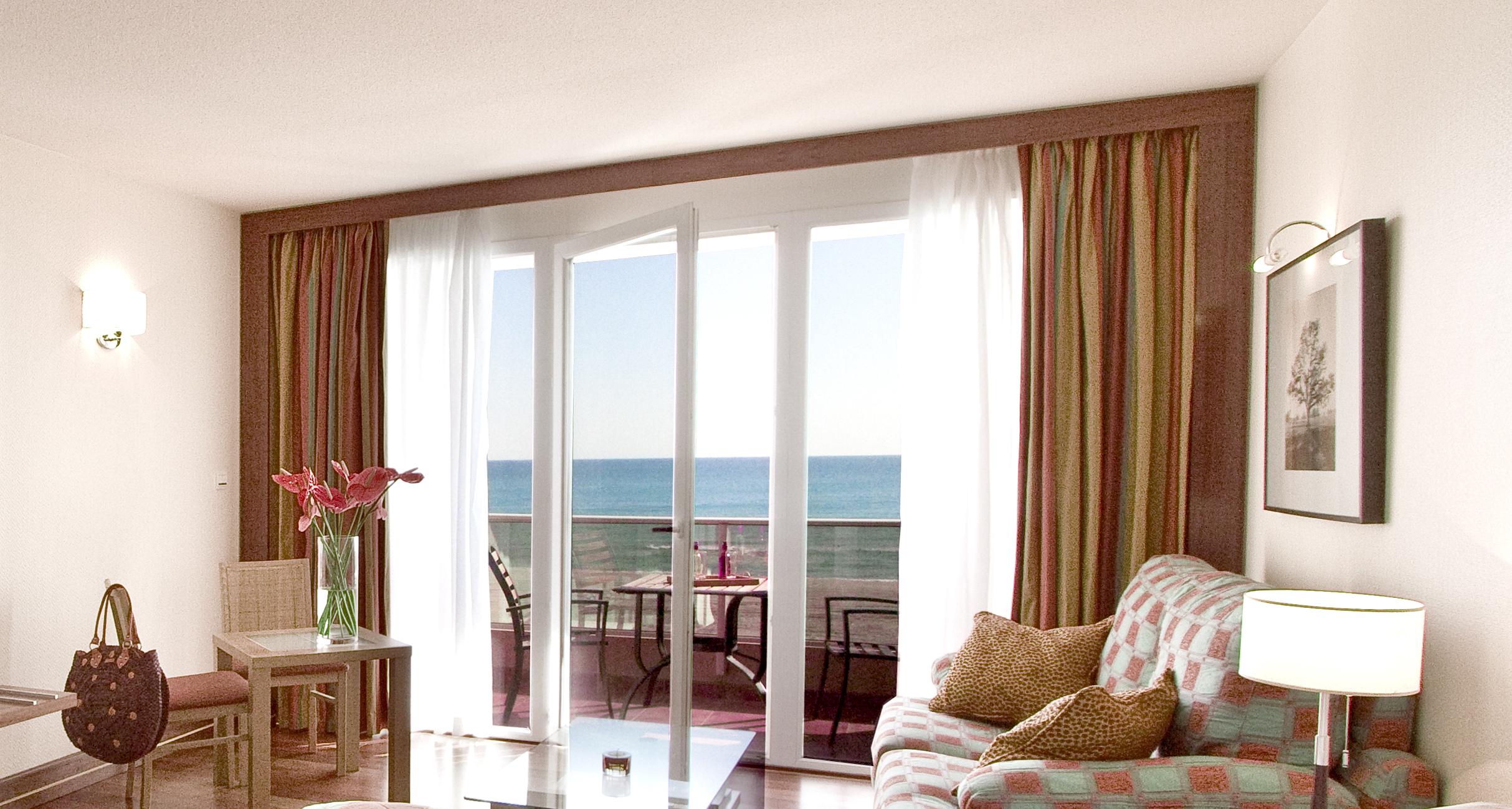 Grand Hotel Les Flamants Roses Thalasso & Spa Canet-en-Roussillon Bagian luar foto