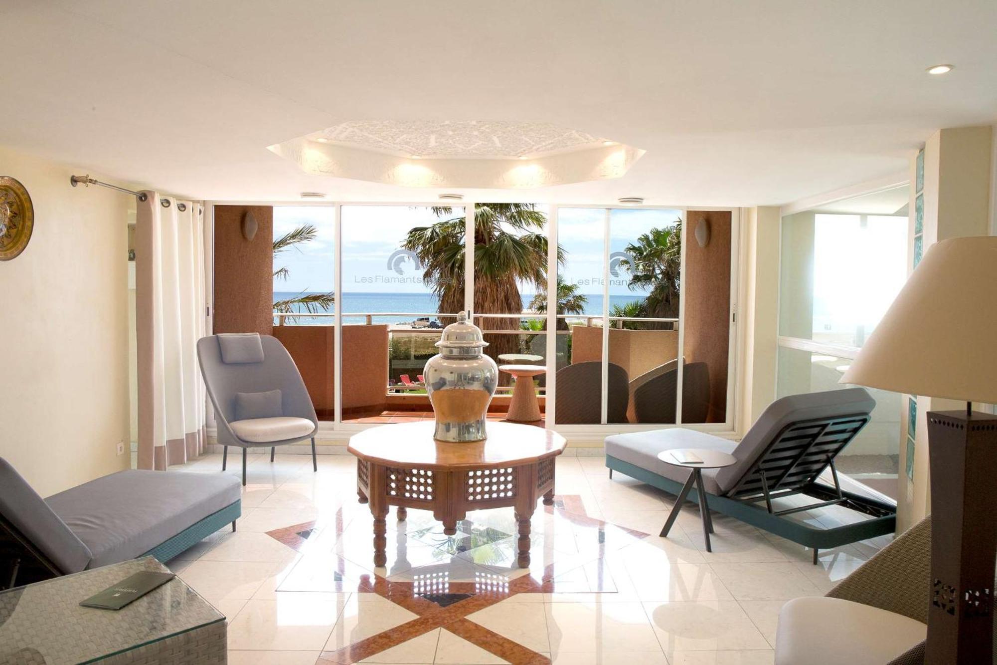Grand Hotel Les Flamants Roses Thalasso & Spa Canet-en-Roussillon Bagian luar foto